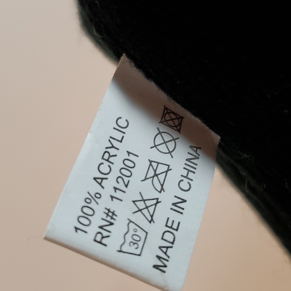 Skull Beanies Hats (2) - Picture 10 of 10